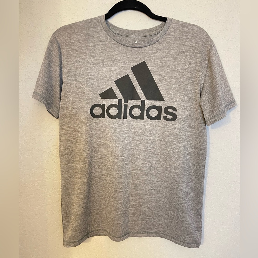 Boys’ size L Adidas Climalite T-Shirt New without Tags